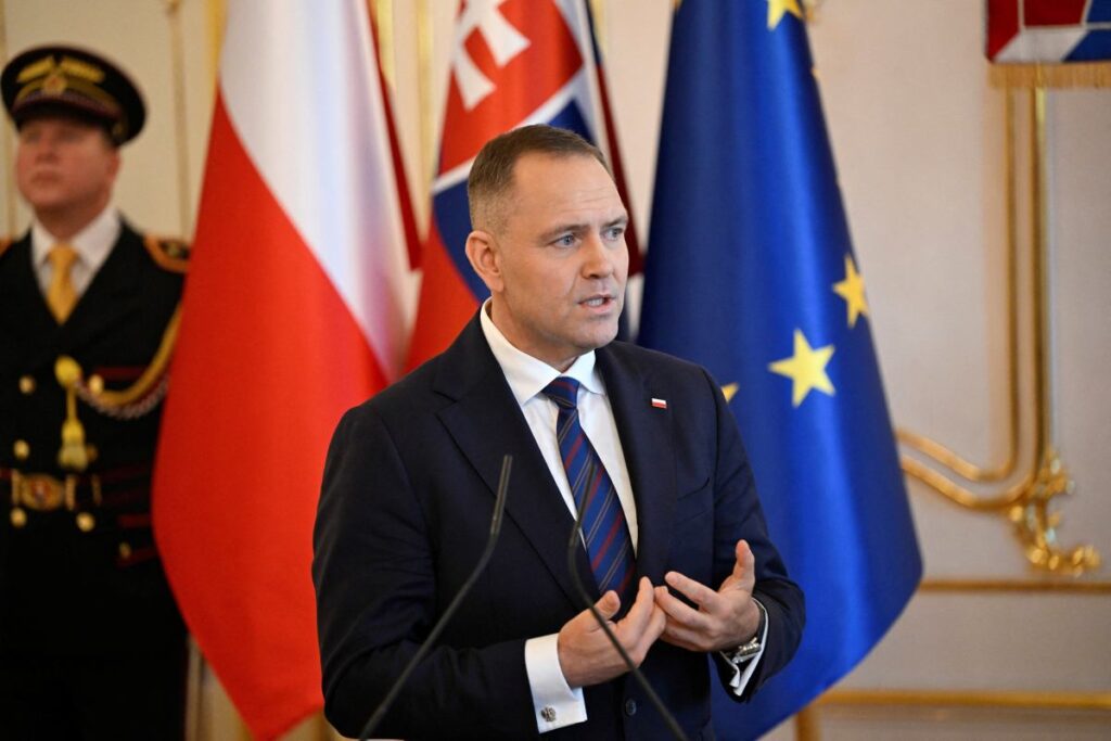 nawrocki nin orban ile gorusmesine iliskin ani donus gerceklestirilen moskova ziyaretiyle baglantili olarak 26587