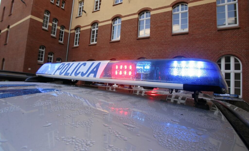 okullarin cevresinde cocuklara saldirdigi iddia edildi 44 yasindaki sahis uc yila kadar hapis cezasiyla karsi karsiya 23925