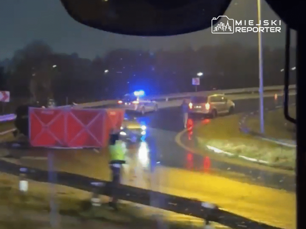 olumcul kaza araba bariyerlere carpti ve takla atti olu kadin 20905