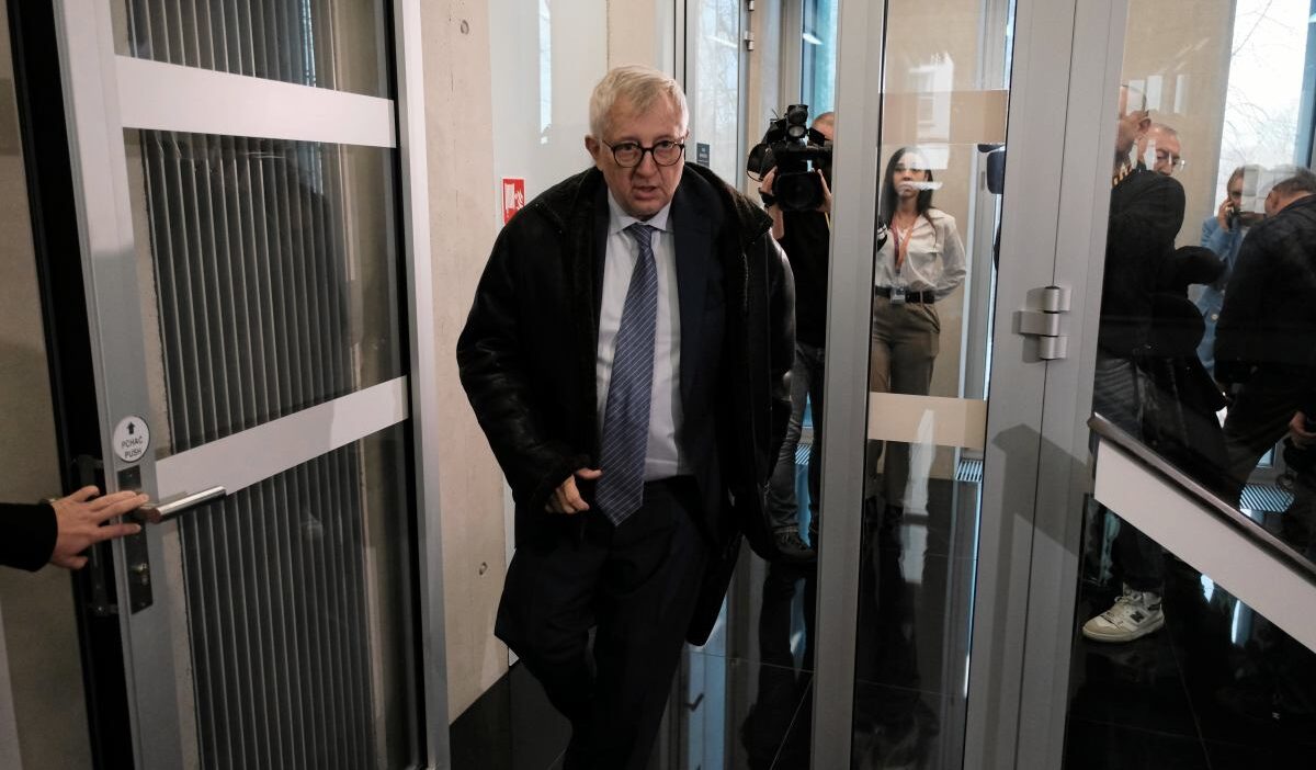 Papa nin parodisini yapan siwiec simdi sejm in basbakanligini yurutuyor sag kanat ofkeli 24206