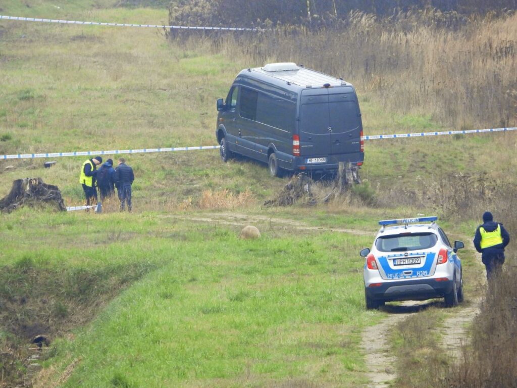 polonya daki saptirma eylemleri cumhuriyet savciligi i ddianame mektuplari var 26204