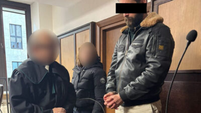 Polonya kolluk kuvvetlerinden veya adaletten saklanan kisileri hedef alan ulke capinda polis operasyonlari 1725 kisi gozaltina alindi 24899