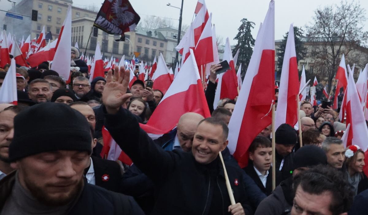 Polonyalilar nawrocki nin bagimsizlik yuruyusune katilimini degerlendirdi bir anket var 23094