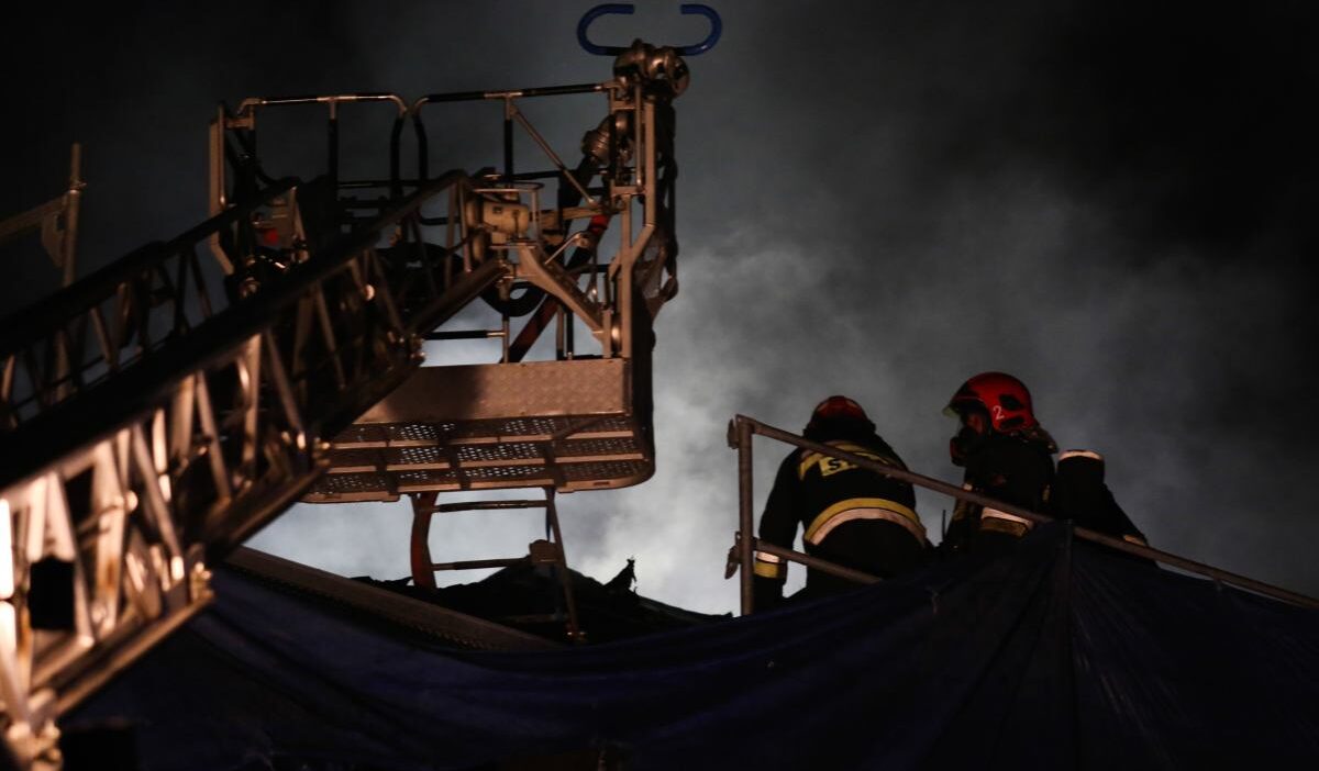 Pomeranya'da trajedi. Bir evde çıkan yangında iki kişi öldü 1 Pomeranya da trajedi bir evde cikan yanginda iki kisi oldu 25114