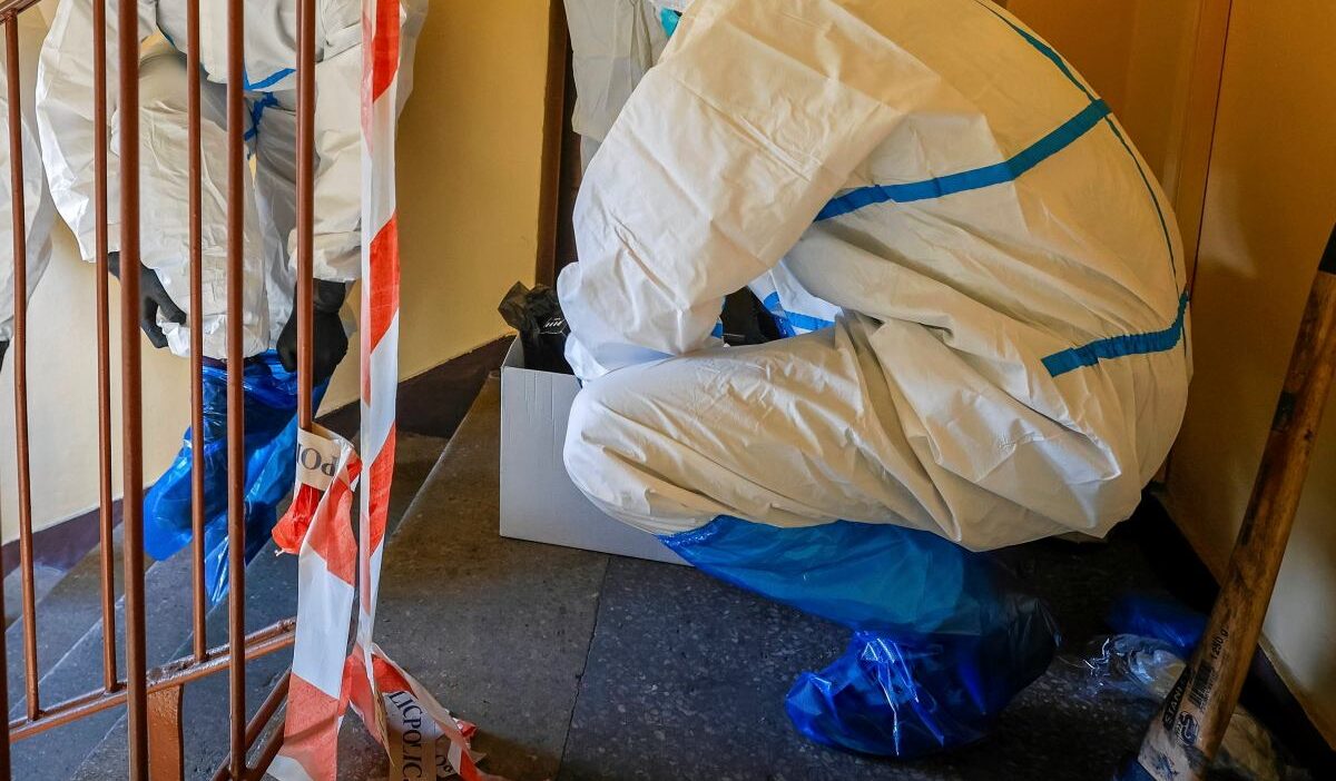 Poznan da darp edilmis bir ceset ve varsova da gizemli bir olum polis birkac kisiyi gozaltina aldi 23412