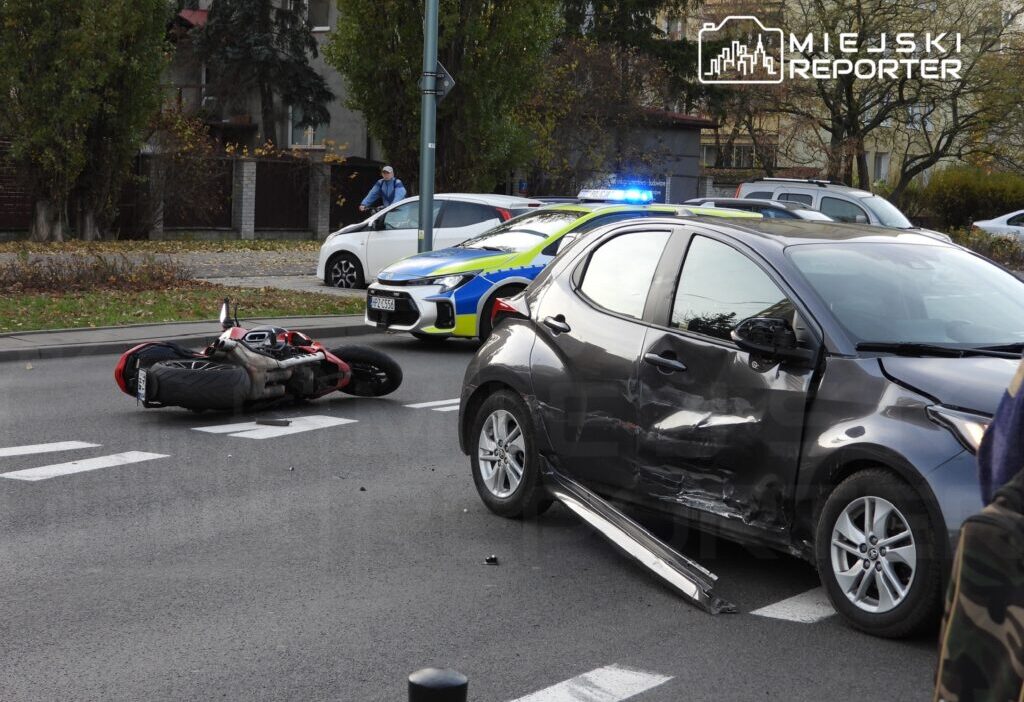 Praga guney de bir motosiklet surucusu ile bir otomobil carpisti yarali motosiklet surucusu 21363