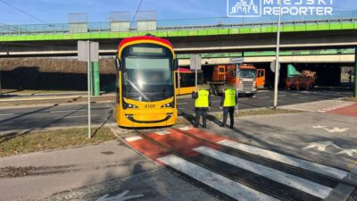 Praga p noc ta tramvay raydan cikti targ wek yonunde trafik tikandi 22890