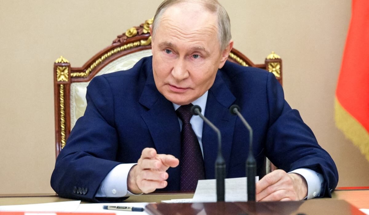 Putin trump in hamlesine tepki gosterdi nukleer silahlari test etmekten bahsetti 21396