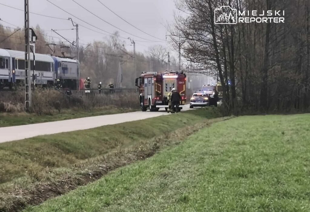 Raylara izinsiz girmek olumcul bir vur kac olayiyla sonuclandi trenin altinda kalan kadin oldu 22000