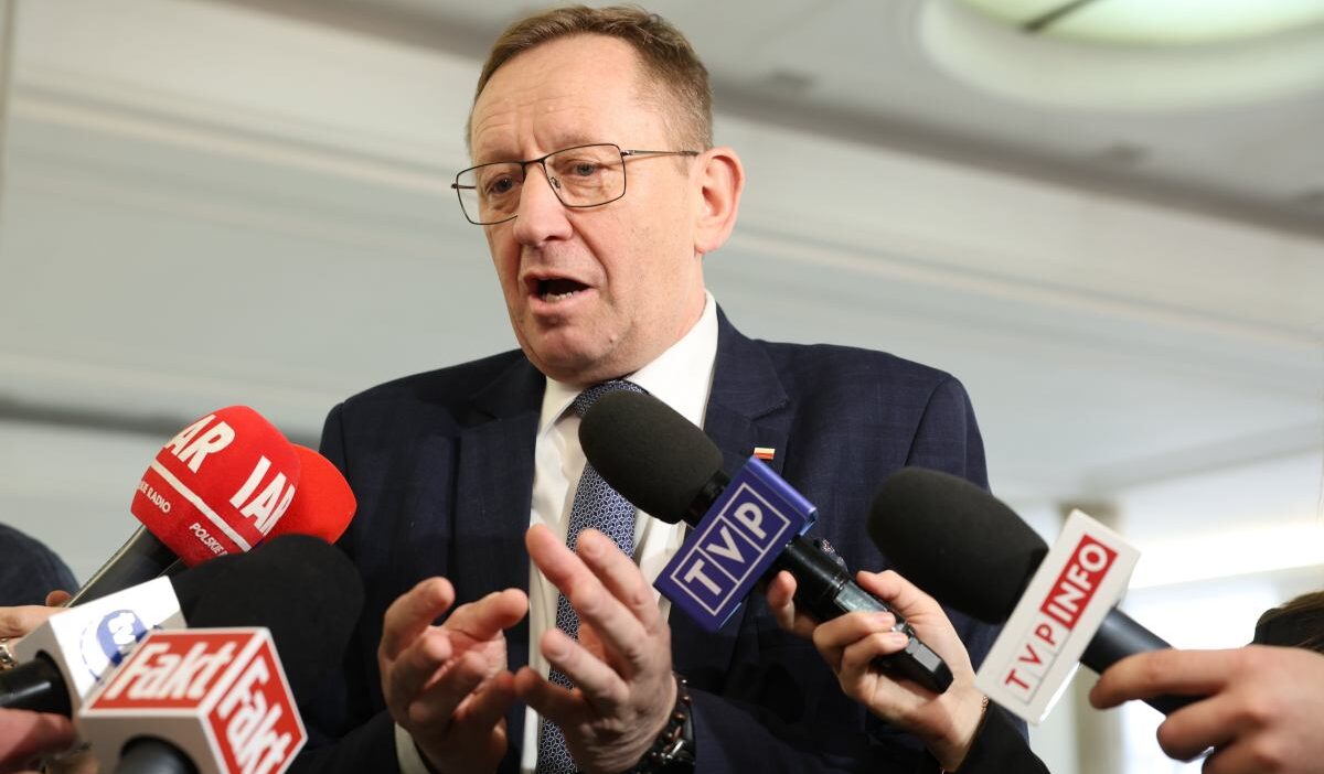 Robert telus acilen nowogrodzka ya cagrildi kendini aciklayacak 21295