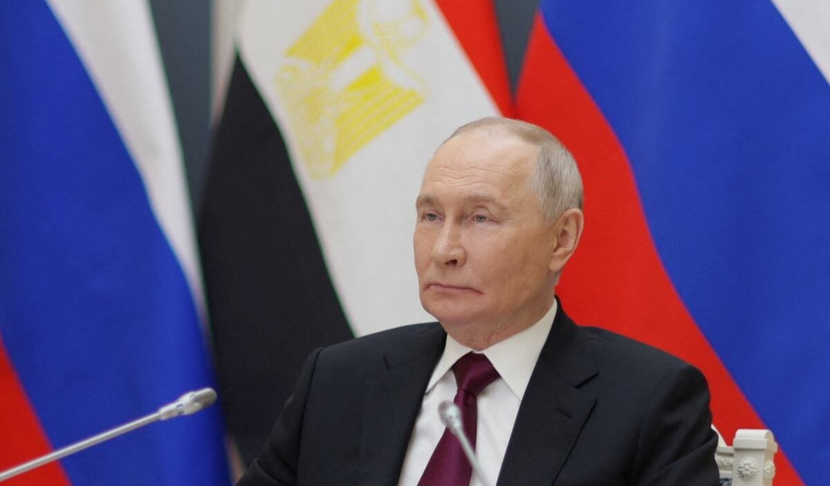 Ruslar katyn deki polonya askeri suslemelerinin kabartmalarini kaldirdi kiskirtici olmalari gerekiyordu 24297