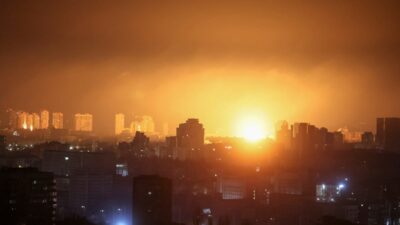 Rusya dan kiev e buyuk saldiri balistik fuzeler ve insansiz hava araclari kullanildi ukraynalilar karsilik verdi 23069