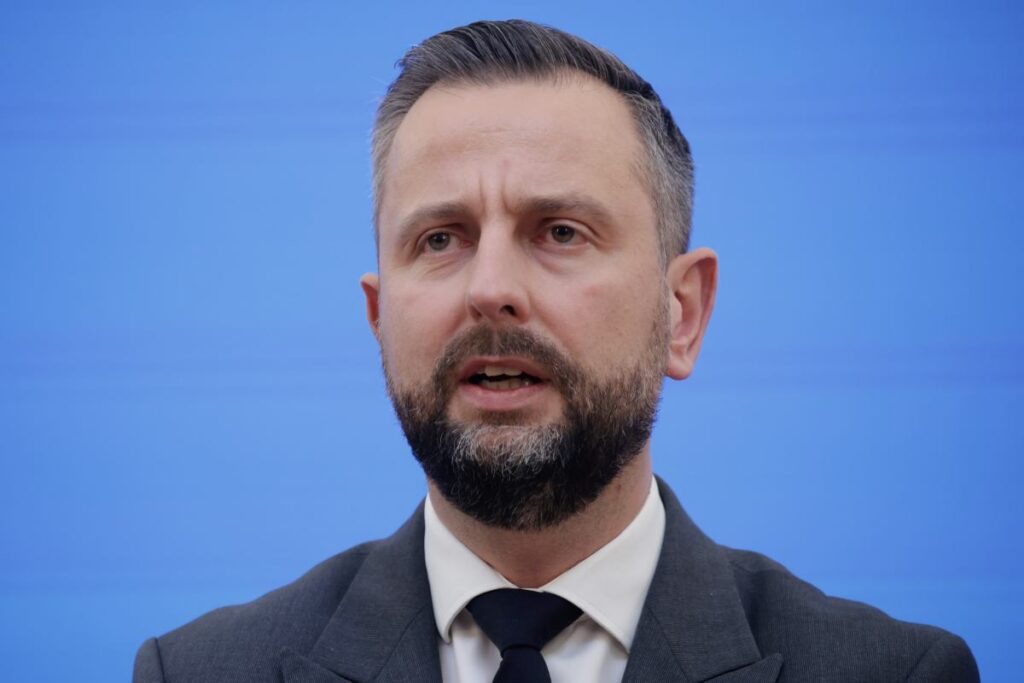 rusya ile savas plani sizdirildi savunma bakanligi baskani tepki gosteriyor avrupa uyanmali cunku zamanimiz yok 26345