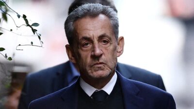 Sarkozy serbest kaliyor fransa nin eski cumhurbaskani icin ani bir donus 22359
