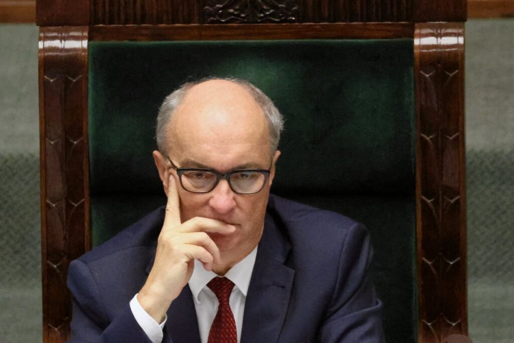 sejm baskani olarak carlik mi polonyalilar hicbir yanilsamaya yer birakmadi yeni anket 23910