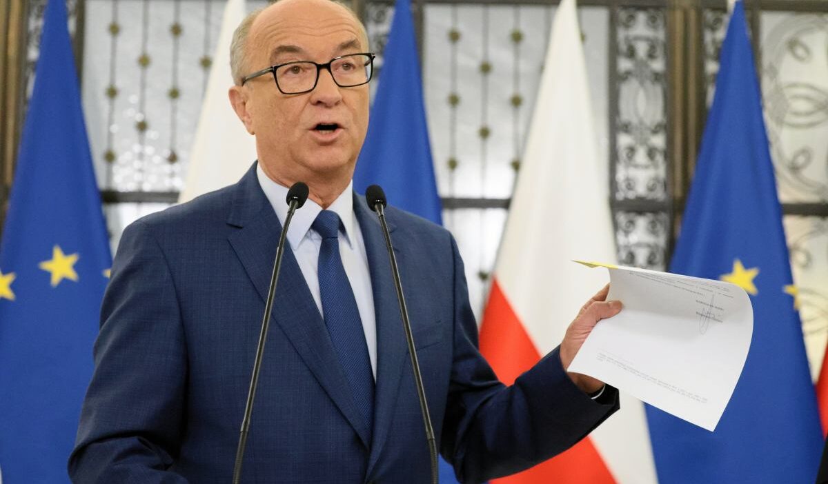 Sejm de milletvekilleri icin buyuk degisiklikler carlik kararnameyi imzaladi 24215