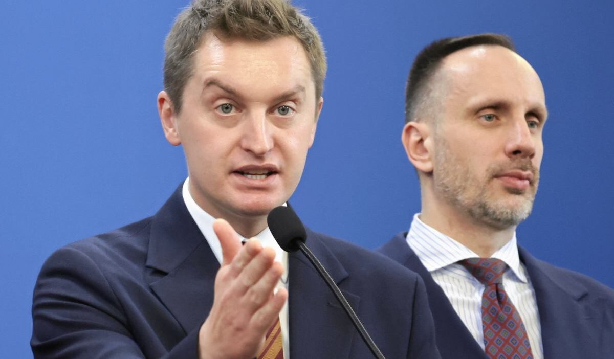 Studyoda sicak saatler kaleta ziobra yi savundu sunucu buna dayanamadi bu senin ifsan degil 22407