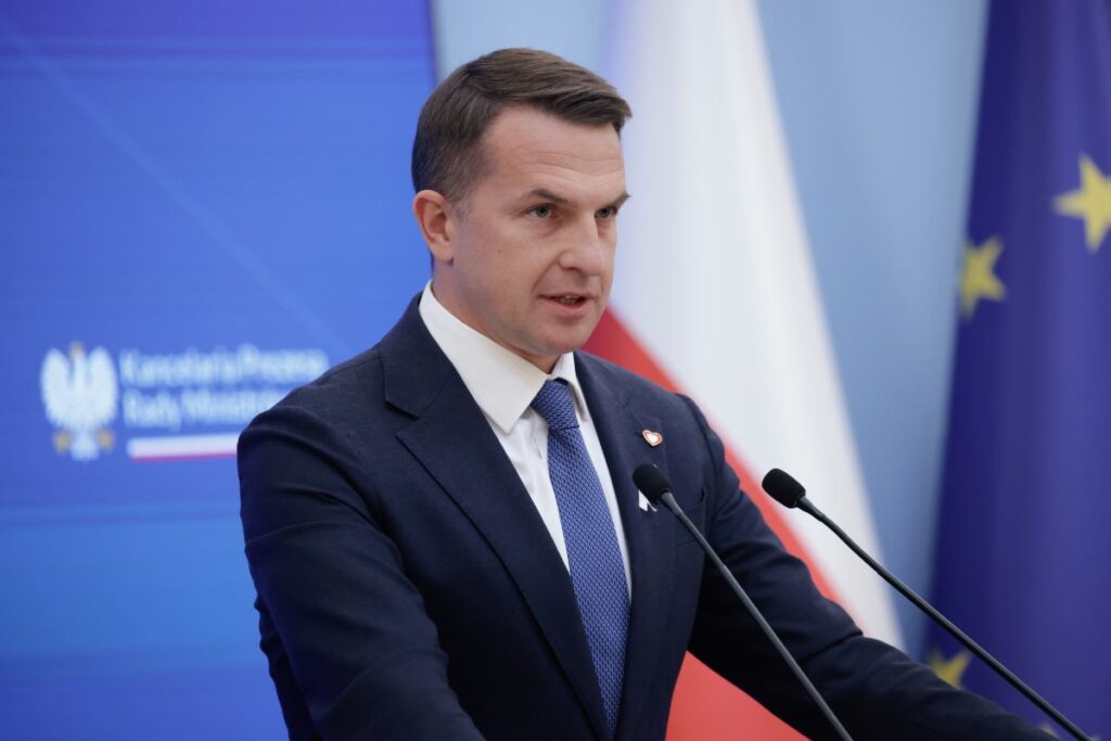 sz apka ziobra ya saldirdi o bir korkak kendisini kutsal bir inek olarak goruyor devlet mahkemesine iliskin net aciklama 25824