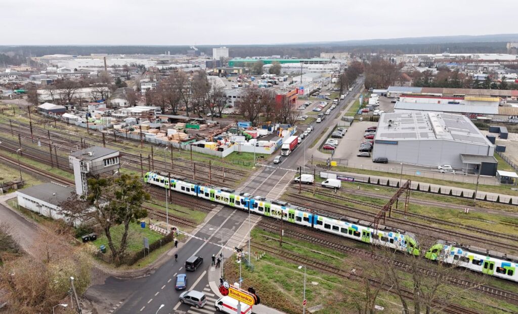 szczecin de buyuk hareketlilik bolge sakinleri icin rcb uyarisi mutlak tahliye 26312
