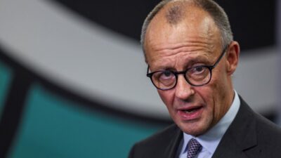 Trump ukrayna ya persembe gunune kadar sure verdi alman sansolyesi bu mumkun degil 25144