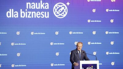 Tusk gelecek yil savas ve polonya nin guvenligi hakkinda karar verebiliriz 24224