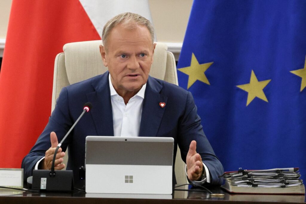 tusk ziobra yi uyariyor tarihe igrenc ya da yumusak biri olarak gecmek istemezsiniz 21152