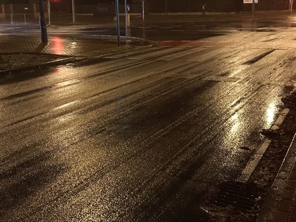 ulkenin bircok bolgesinde kasirga bekleniyor yollarda dikkatli olun 25251