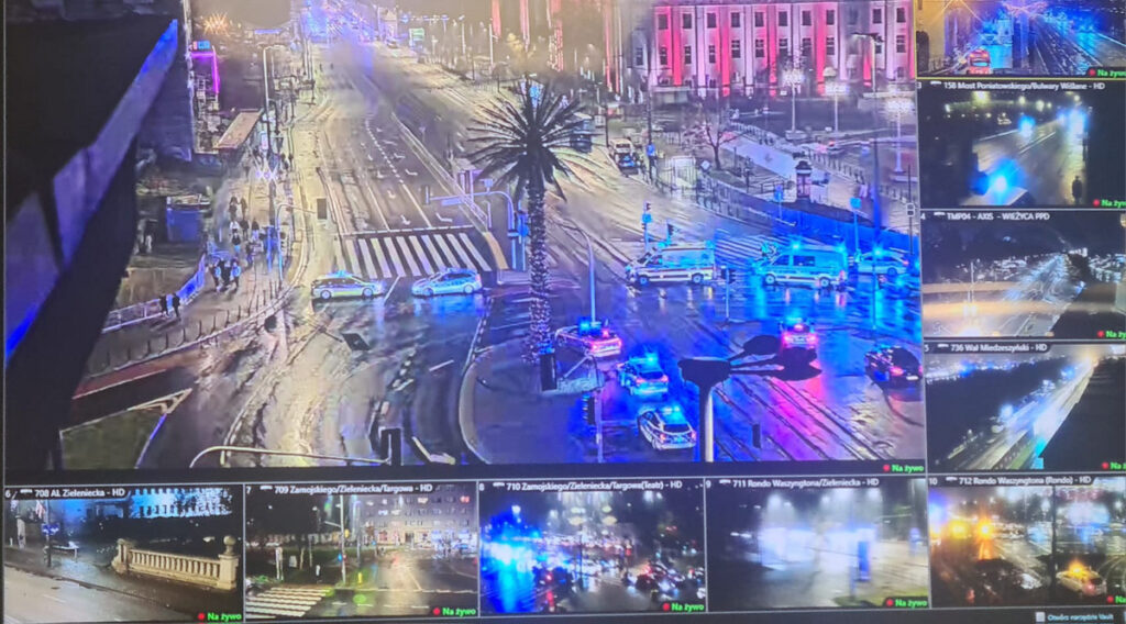 Ulusal bagimsizlik gunu kutlamalarinda polis korumasi video raporu 22695