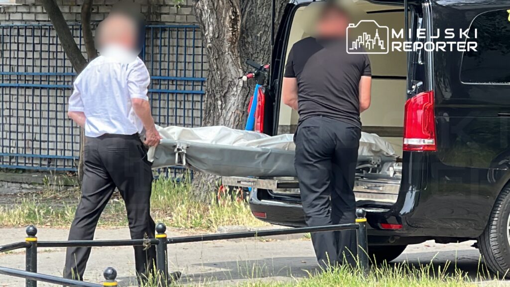 Varsova da adli tip doktoru sikintisi yasaniyor otopsi icin iki hafta beklemek gerekiyor 21600