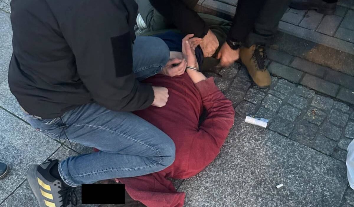 Varsova da gizemli olum polis bir gorgu taniginin ne duydugunu acikladi dehset verici 24076