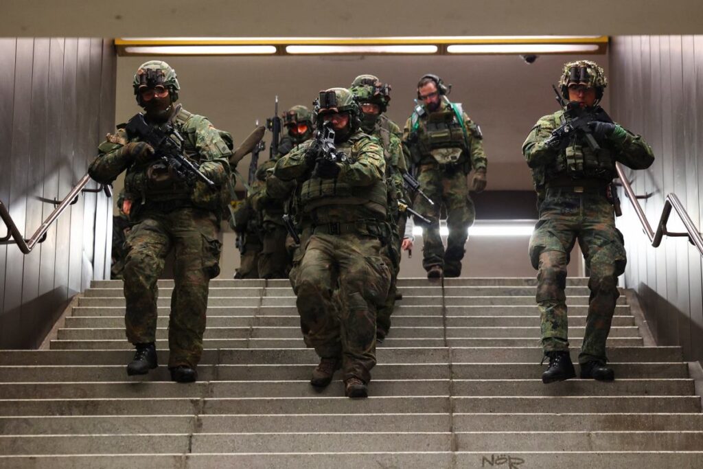 wsj cok siki korunan bir bilgiyi ifsa ediyor almanya rus saldirisina karsi gizli bir plan hazirliyor 26016