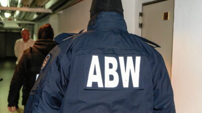 Yabanci istihbarat icin hareket ediyorlardi baska tutuklamalar da var yeni bildiri 26252