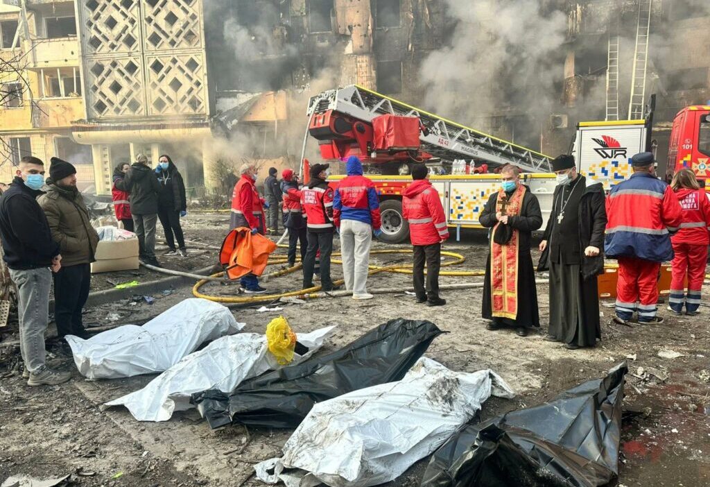 Yedi yasindaki polonyali kiz cocugu amelia ve annesi ternopil de rus roket saldirisinda oldu 24781