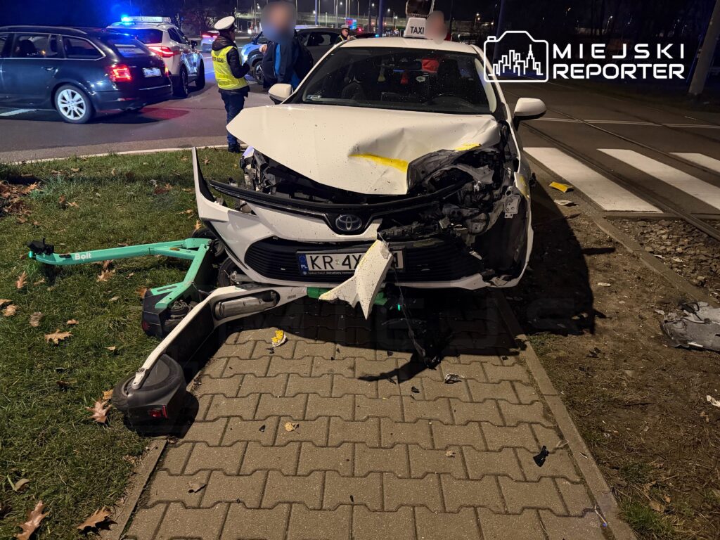 yolcu tasimaciligi yapan surucu bielany bolgesinde tramvayin altina girdi 22413