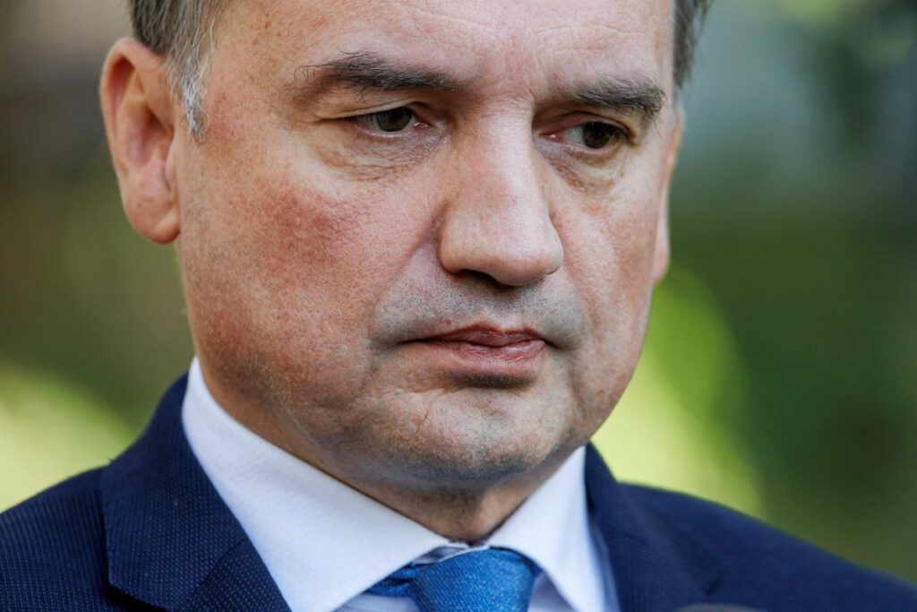 zbigniew ziobra davasinda savcilik harekete gecti pis milletvekilinin mal varliginin guvence altina alinmasina karar verildi 24482