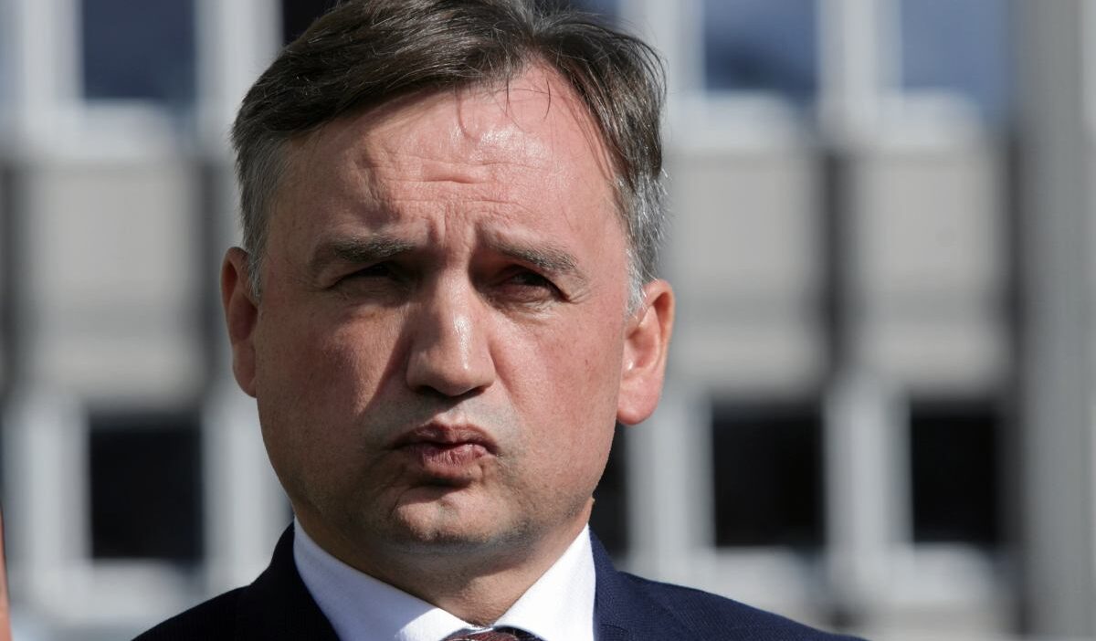 Zbigniew ziobra ile ilgili yeni bilgiler tarih aciklandi 23747