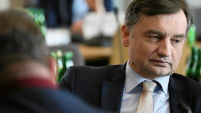 Zbigniew ziobro gözaltına alınmalı mı? Polonyalılar böyle cevap verdi 4 Zbigniew ziobro gozaltina alinmali mi polonyalilar boyle cevap verdi 20572