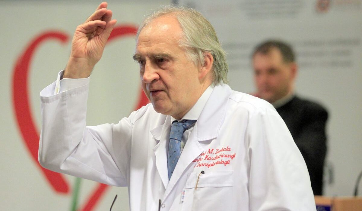 Zembala religa nin daha once bulundugu yere tirmaniyordu sadece rektor olamadi 21979