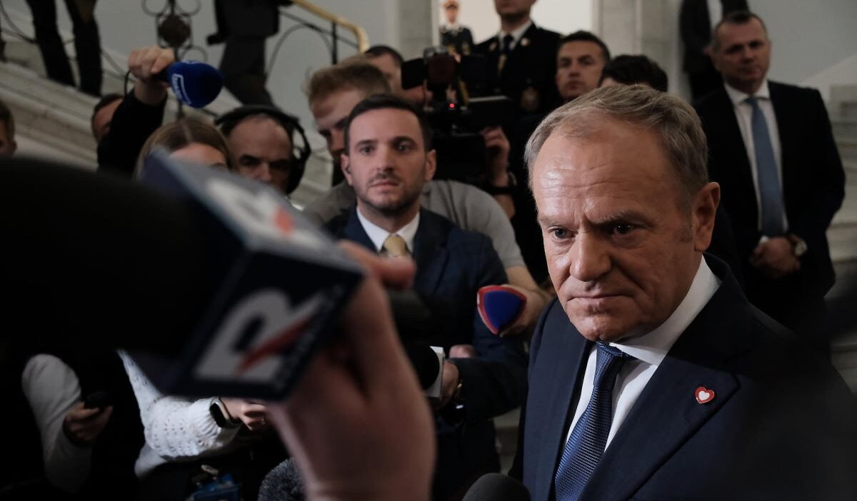 Ziobra yi simdi ne bekliyor tusk budapeste ye komando gondermeyecegim 21916