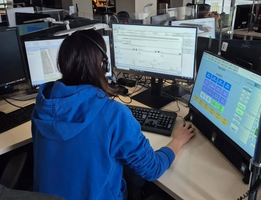 000m0n5wbe4en4mr c123 f4