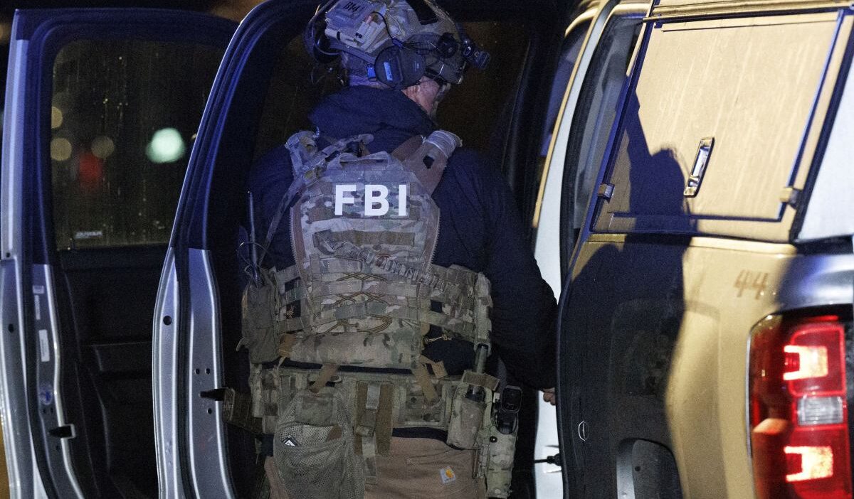 Abd brown universitesi ndeki silahli saldiri ve bir mit profesorunun oldurulmesi olaylarinda yeni bir gelisme baglantili vakalar 31124