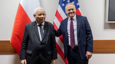 Abd buyukelcisi hukuk ve adalet partisi baskani ile gorustu buyuk jaroslaw kaczynski ile gorusmek benim icin bir onurdur 30406