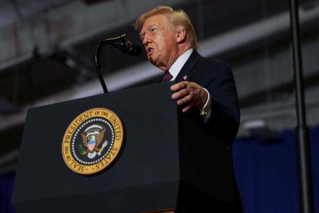 abd eski ab komiserine sinirlarini kapatti avrupa komisyonu aciklama talep ediyor 32251