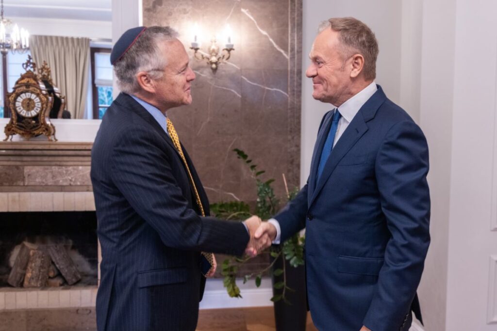 abd nin polonya buyukelcisi tusk tan memnun buyuk vatansever saygin lider 29287