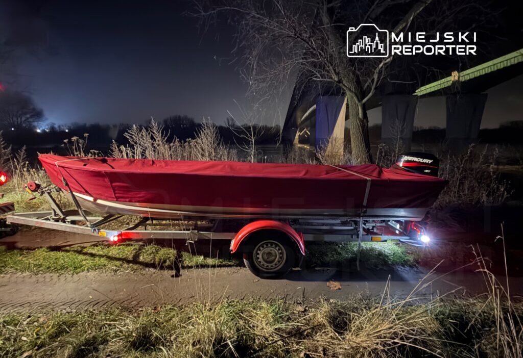 Adam kopruden vistula ya atladi ve kendi basina yuzerek kiyiya cikti 30433