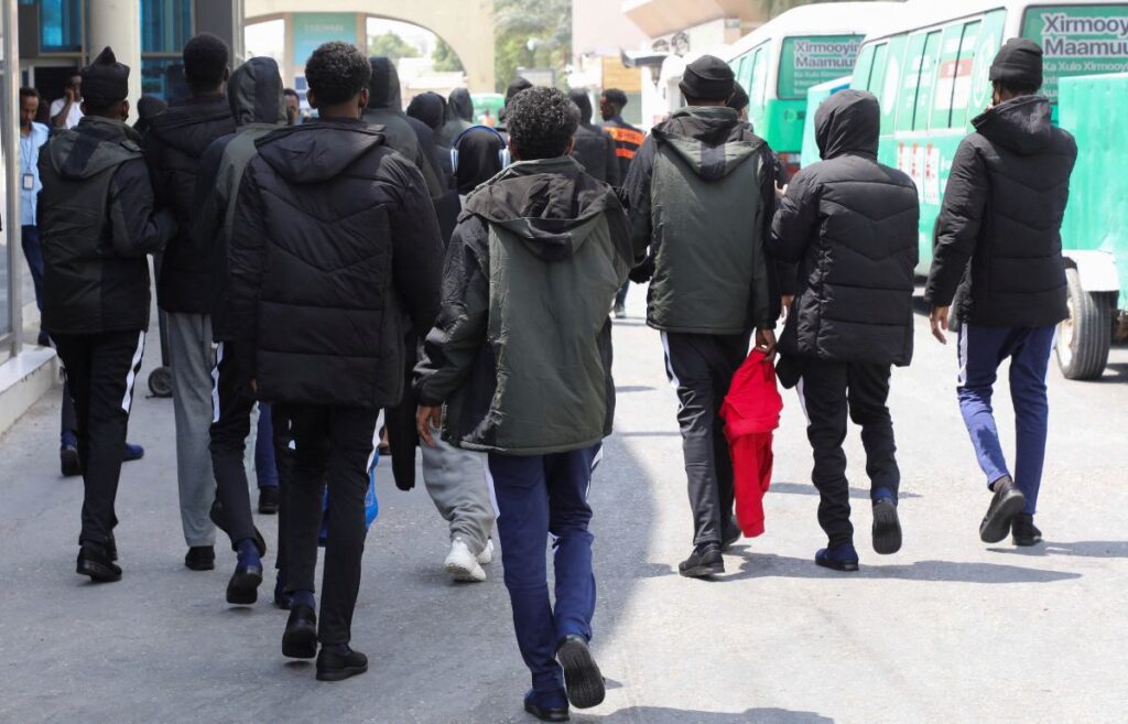 almanya da sosyal yardimla ilgili sorunlar hicbir sey yapmayabilirsiniz ve para orada olacaktir 27775