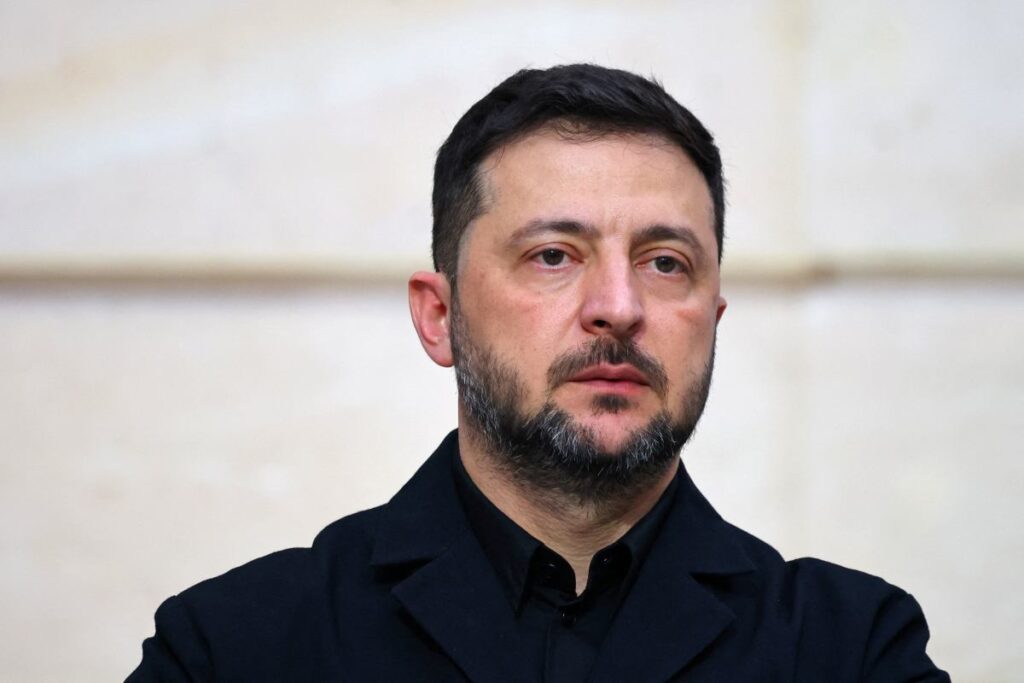 amerikalilar zelenskiy e baski yapiyor axios telefonda donbas tan vazgecmesini istediler 28693