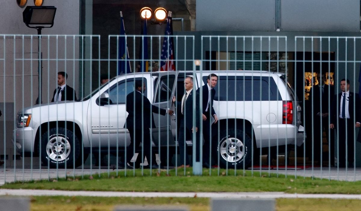 Berlin'de barış görüşmelerinin bir başka turu. "başka bir yol bulmalıyız". 1 Berlin de baris gorusmelerinin bir baska turu baska bir yol bulmaliyiz 30067