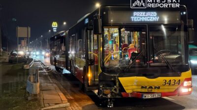 Bielany de bmw ile belediye otobusu carpisti 27471