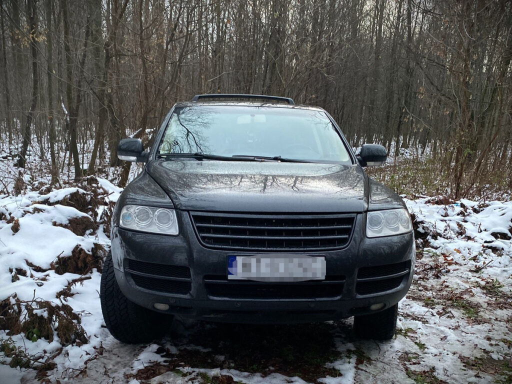 bir volkswagen in calinmasi ve bir dizi kiraci hucresi hirsizliginin faili tutuklandi 26962